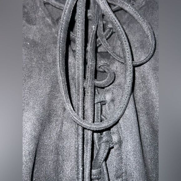 Olivaceous Black Lace Up Front Faux suede dress Witchy Bell Slve Size Large EUC - Picture 8 of 8